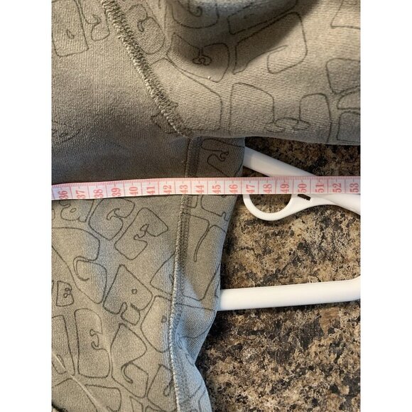 Lululemon Scuba Hoodie - Picture 5 of 5